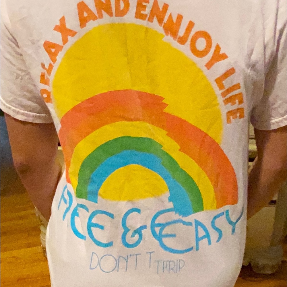 Free&Easy Tshirt size small